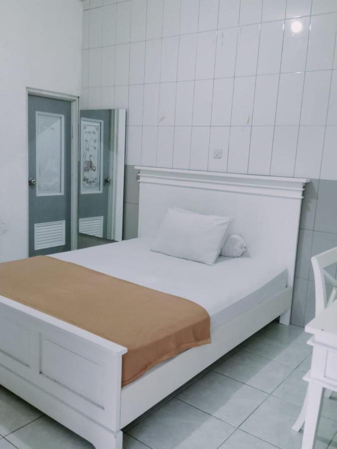Ratu Guesthouse Sleman  Eksteriør bilde