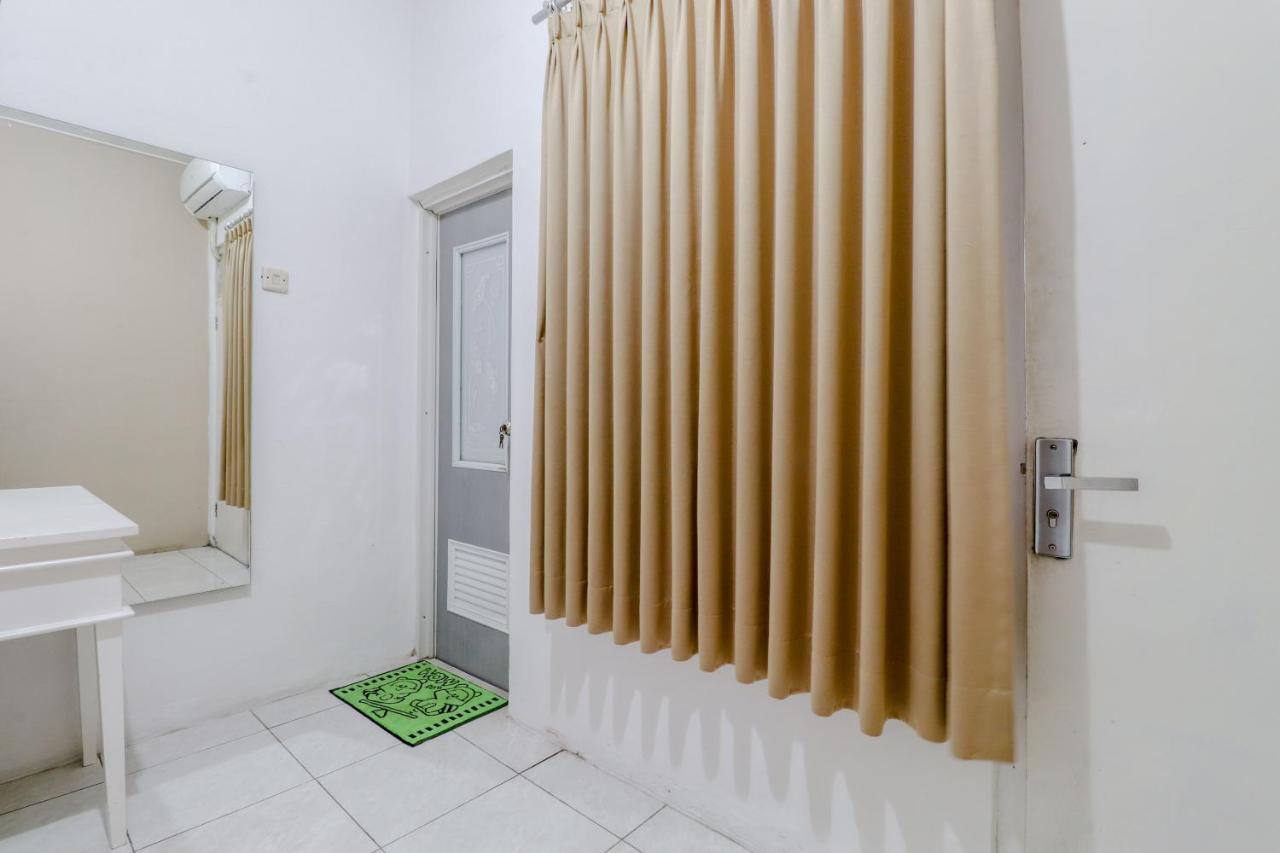 Ratu Guesthouse Sleman  Eksteriør bilde